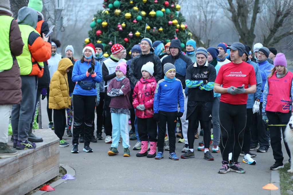 5 вёрст на Кировоградских прудах в Чертаново в Москве. Москва.